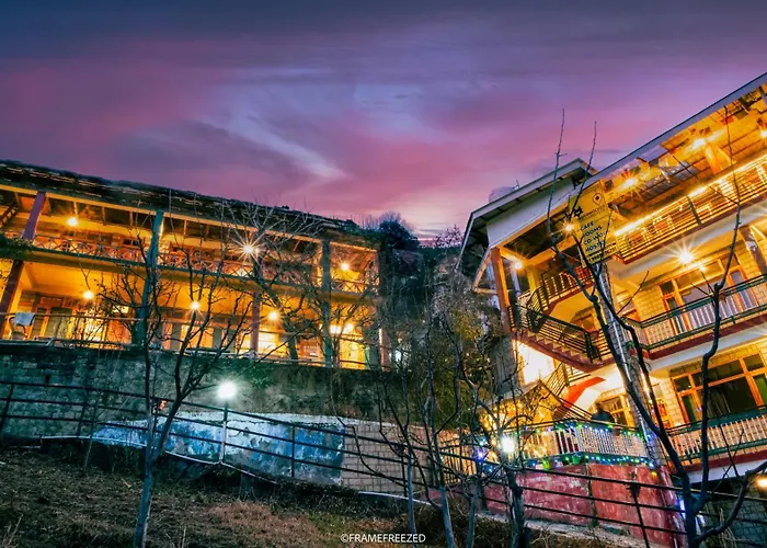 Timberwolves Manali Villa